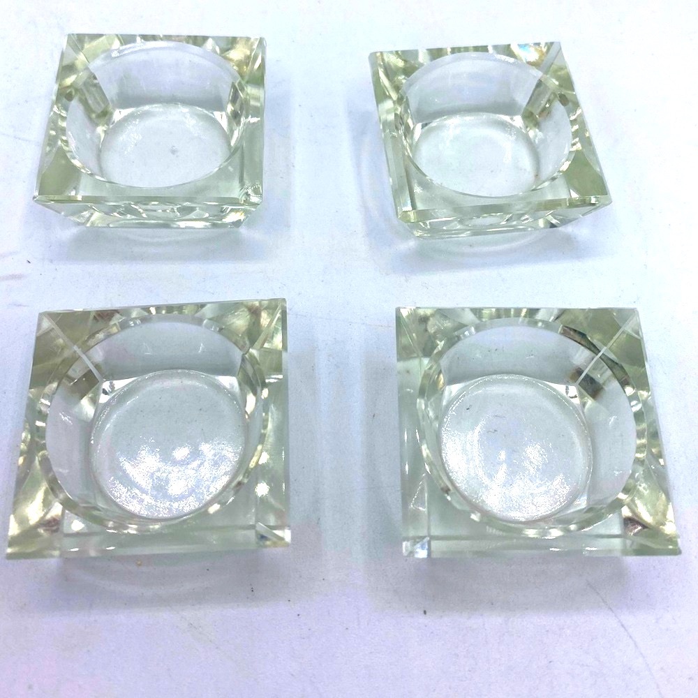 Vintage Clear Cut Glass Square Salt Cellars Set Of 4 Classic 1 3/4” Across